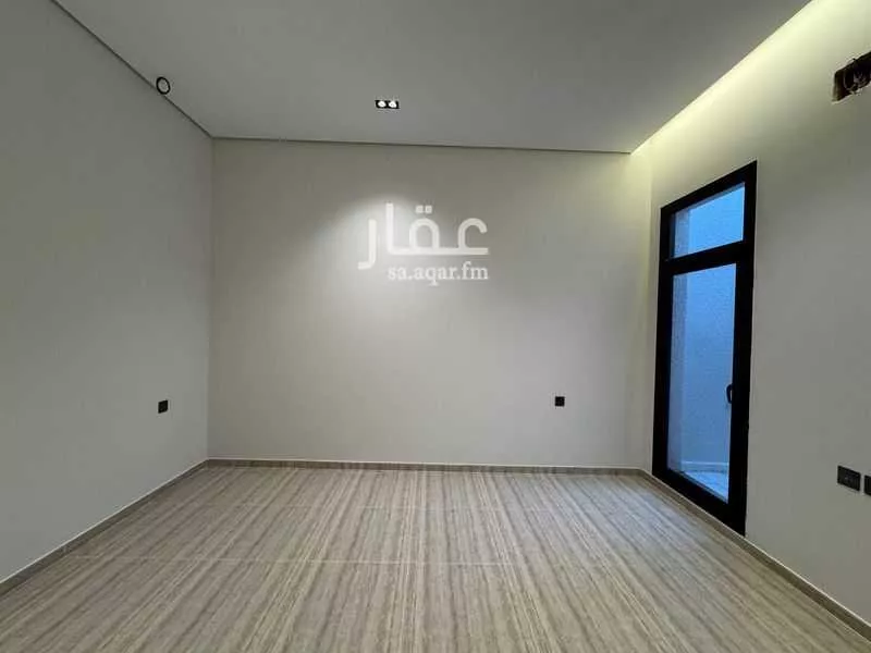 فيلا 5 غرف في النرجس 21