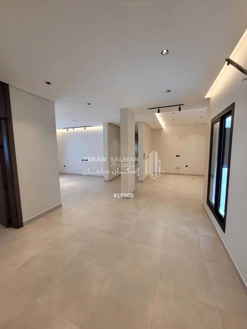 3 bedroom apartment in Al Rawdah, Eastern Province 4