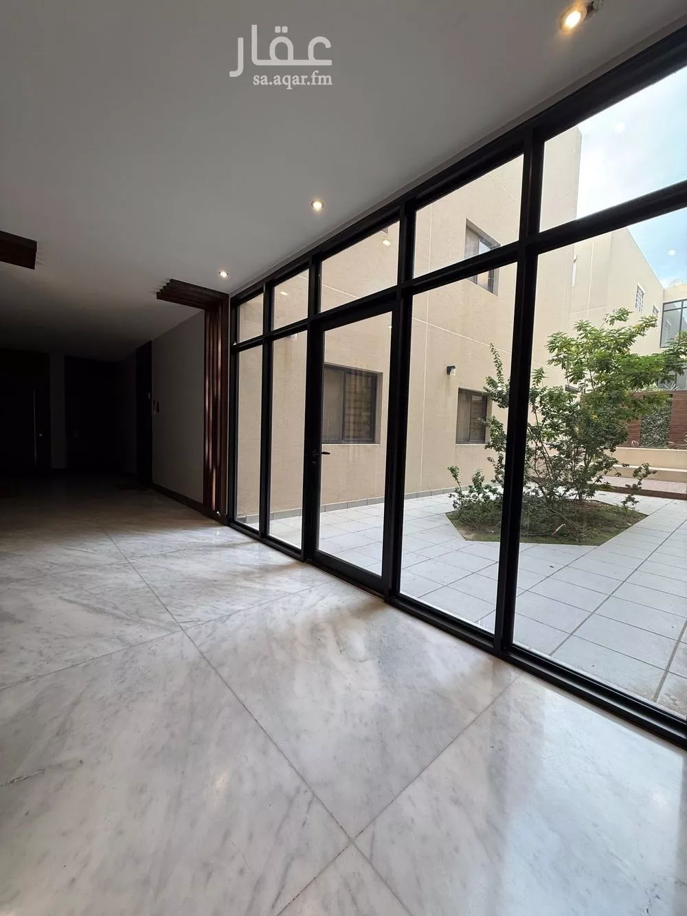 شقة 3 غرف في العارض 11