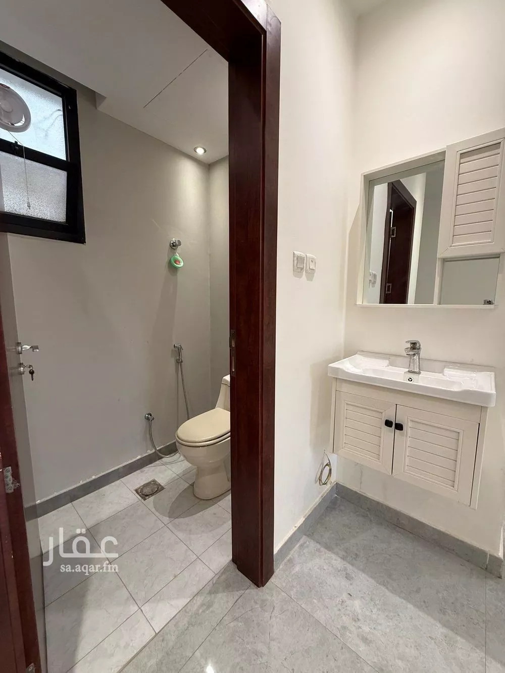 شقة 3 غرف في العارض 4