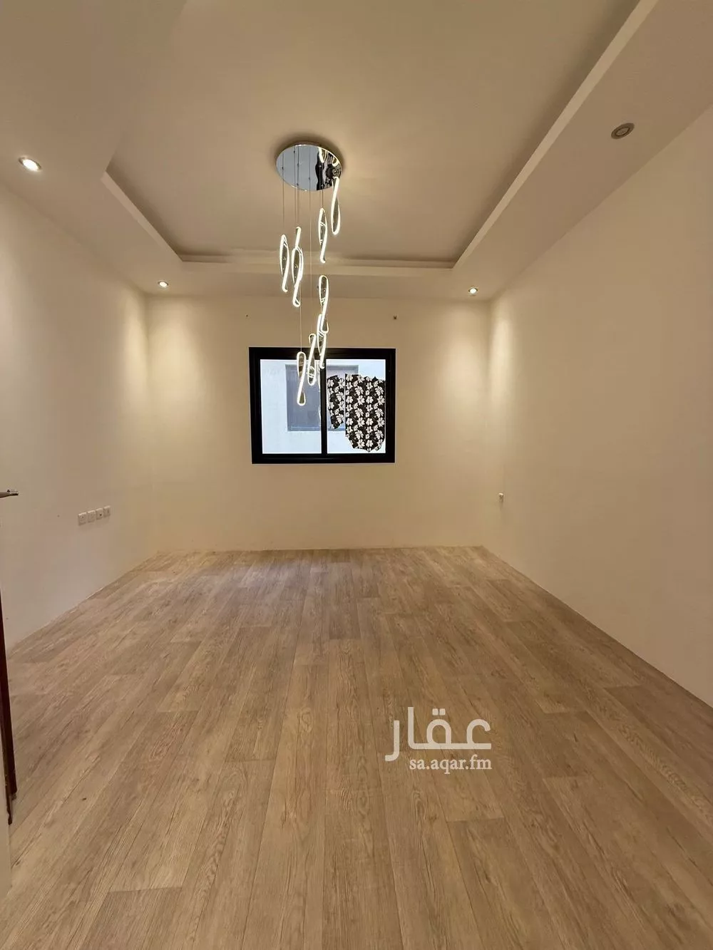 شقة 3 غرف في العارض 9