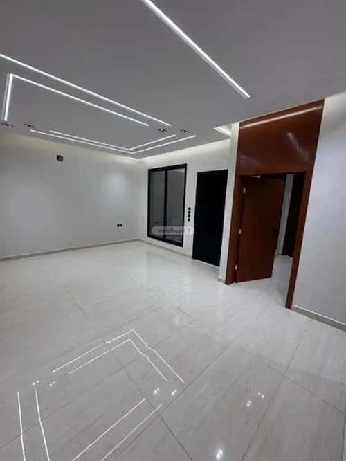 فيلا 6 غرف في العريجاء الغربي 13