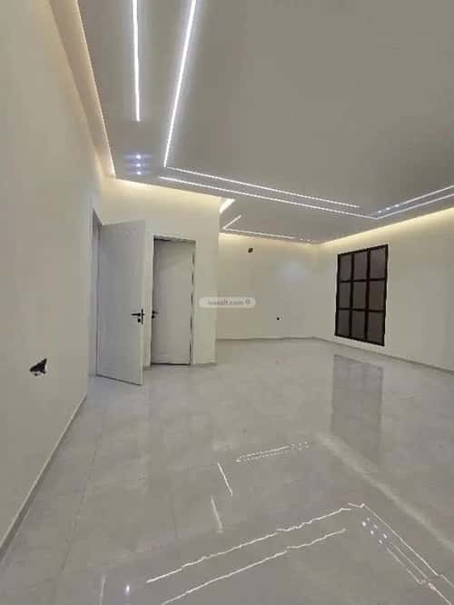 فيلا 6 غرف في العريجاء الغربي 4