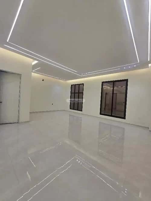 فيلا 6 غرف في العريجاء الغربي 10