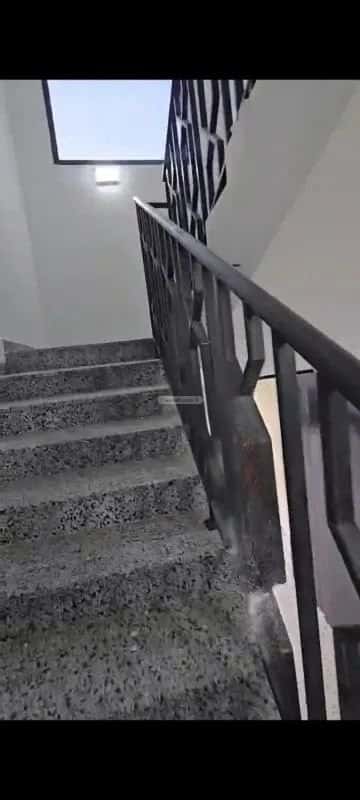 3 bedroom floor in Tuwaiq 5