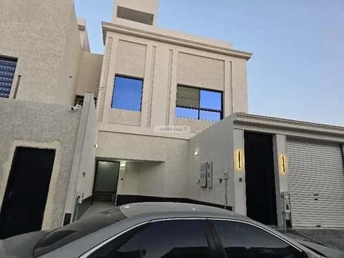 3 bedroom floor in Tuwaiq 6