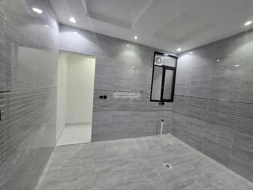 3 bedroom floor in Tuwaiq 7