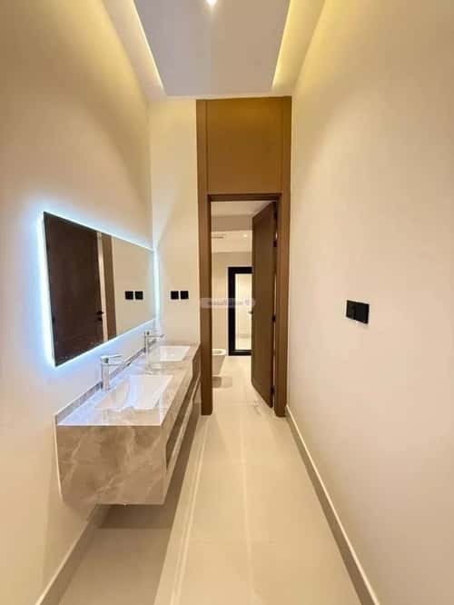 5 bedroom villa in Al Mahdiyyah 9