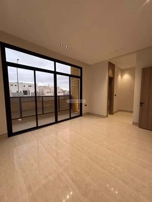 6 bedroom villa in Al Mahdiyyah 11