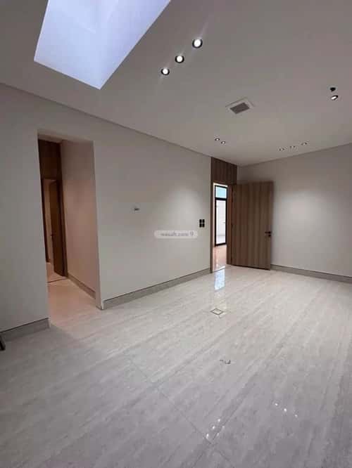 6 bedroom villa in Al Mahdiyyah 13