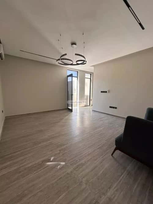 فيلا 6 غرف في المهدية 5