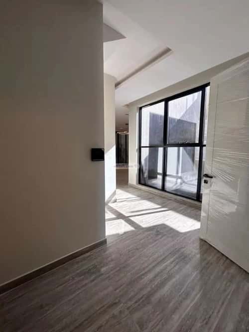 فيلا 6 غرف في المهدية 7