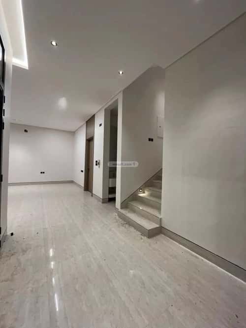 5 bedroom villa in Al Mahdiyyah 11