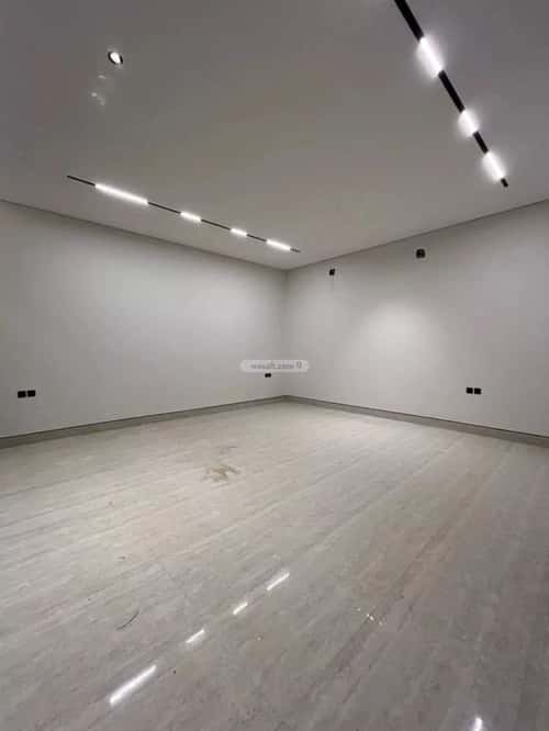 5 bedroom villa in Al Mahdiyyah 15