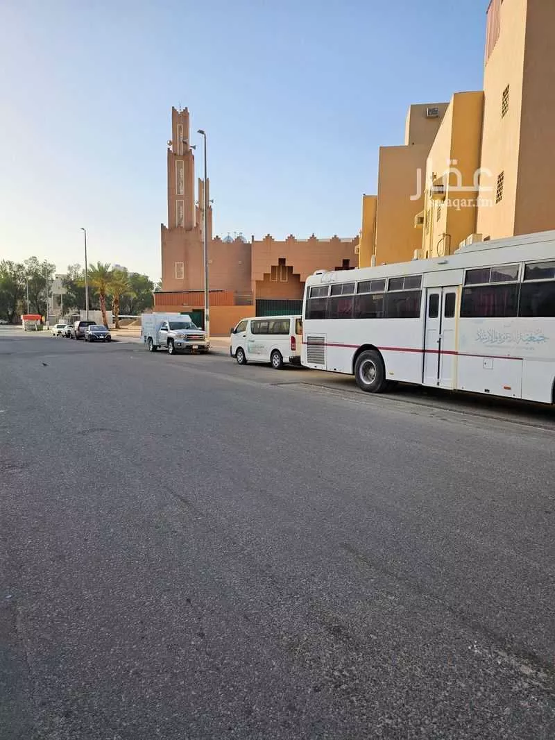 1200 sqm land in Al Sharayea 14