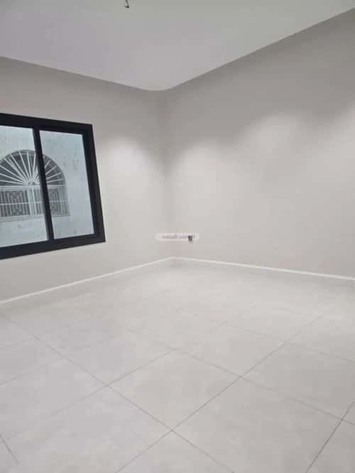 شقة 4 غرف في النعيم 10