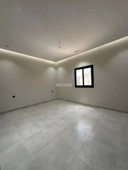 شقة 4 غرف في الروضة 11