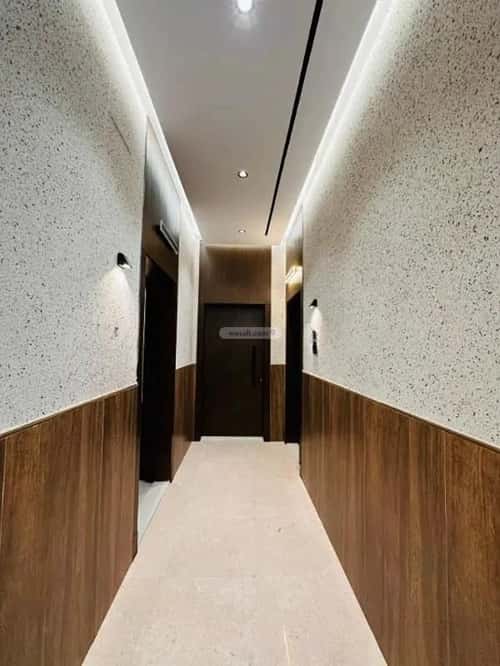 شقة 4 غرف في الروضة 5