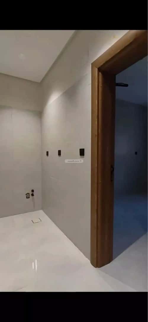 شقة 4 غرف في الهجرة 11