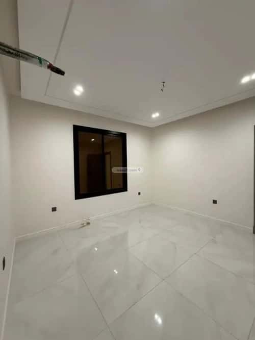 شقة 4 غرف في الزهراء 13