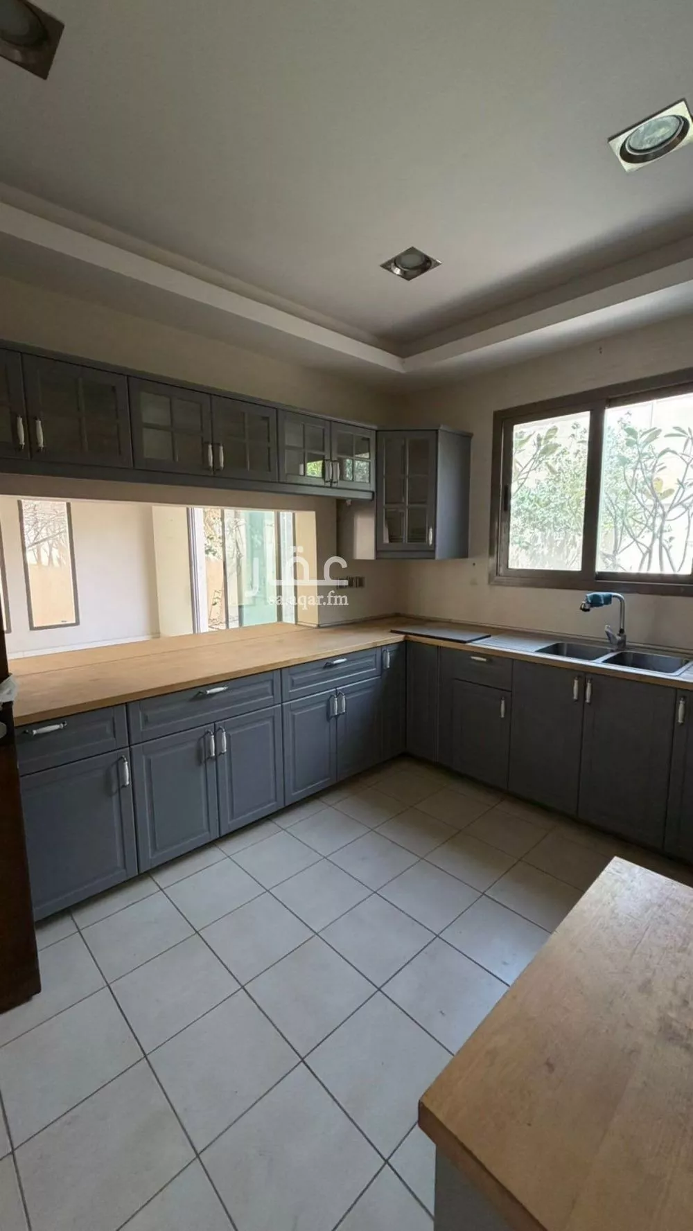 فيلا 4 غرف في الأمواج 4