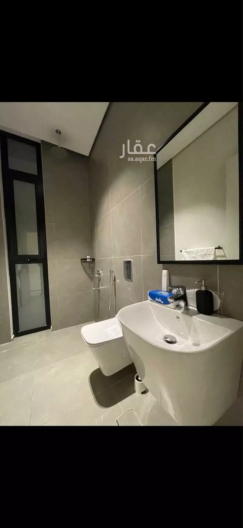 شقة 3 غرف في الملقا 6