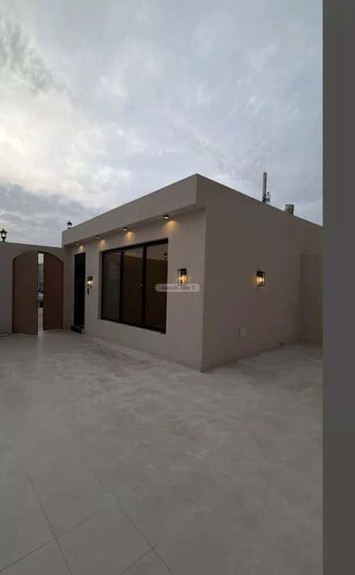 شقة 6 غرف في اللؤلؤ 8