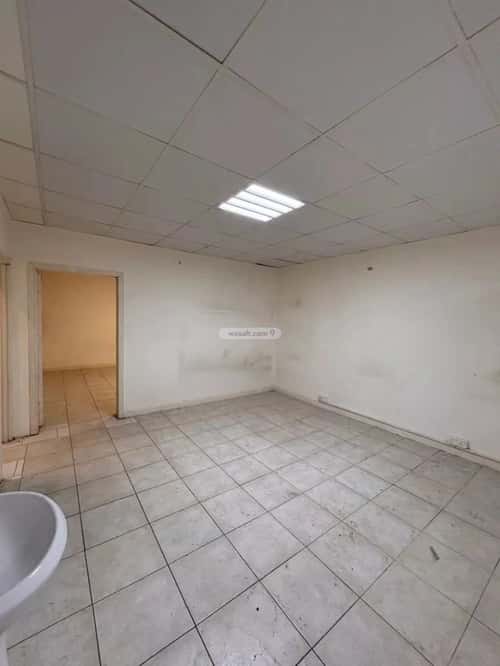 مكتب 80 م² في الملز 6