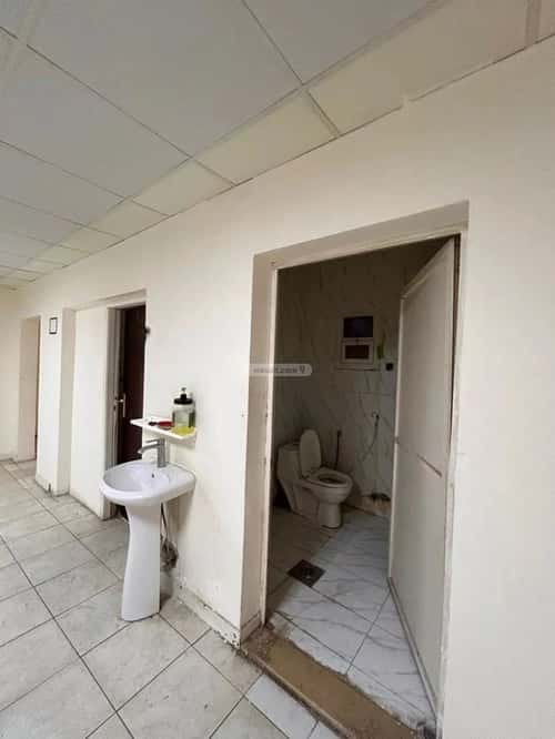 مكتب 80 م² في الملز 7