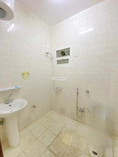 مكتب 80 م² في الملز 6