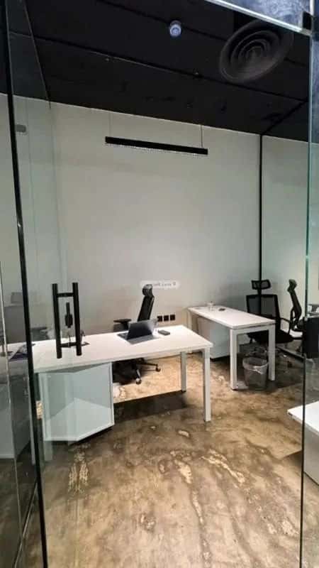 مكتب 1000 م² في غرناطة 7