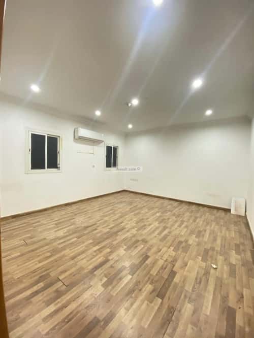 80 sqm office in Al Malaz 3