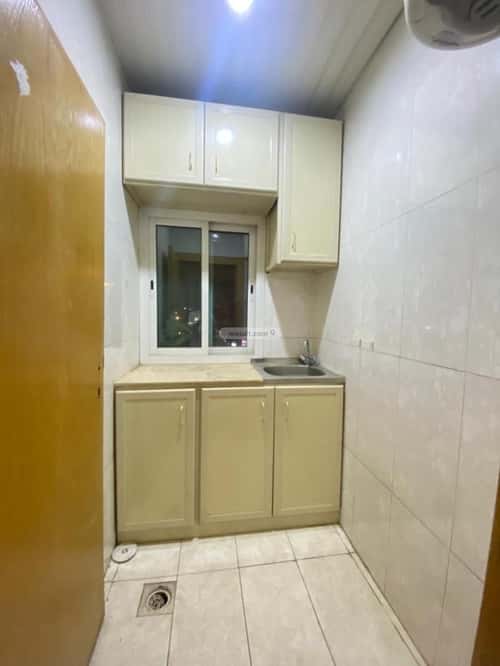 80 sqm office in Al Malaz 4