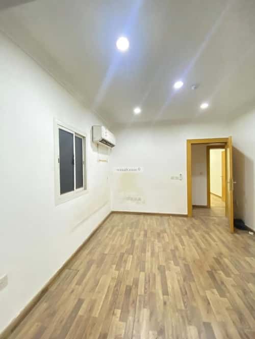 80 sqm office in Al Malaz 7