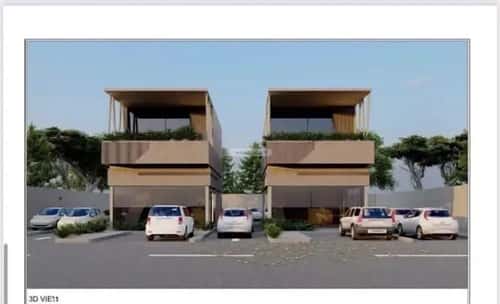 محل 900 م² في طويق 4