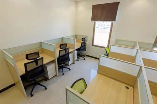 884 sqm office in Al Aridh 7
