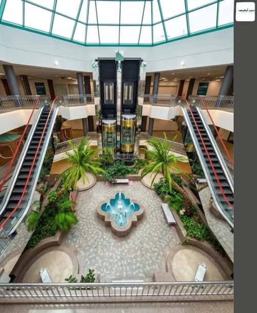 مكتب 10829 م² في الروضة 11