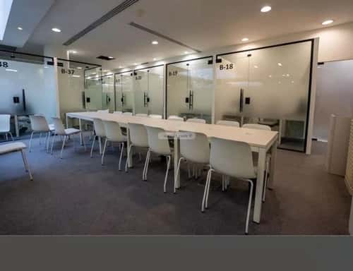 مكتب 10829 م² في الروضة 9