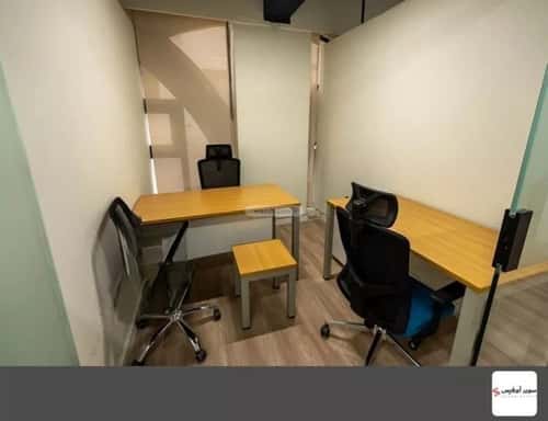 مكتب 3000 م² في الملك عبدالعزيز 7