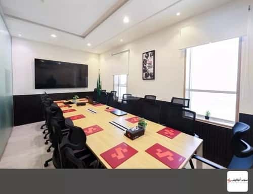 مكتب 884 م² في العارض 6