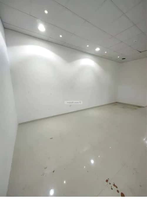 shop in Okaz, Riyadh 5