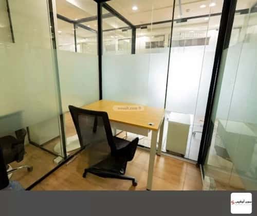 مكتب 884 م² في العارض 2