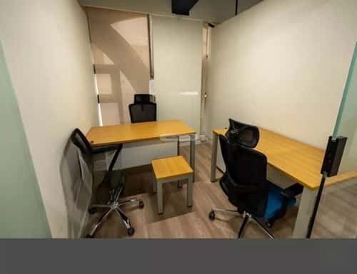 مكتب 3000 م² في الملك عبدالعزيز 6