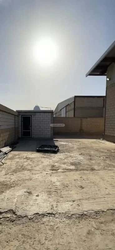 مستودع  في السروات 11