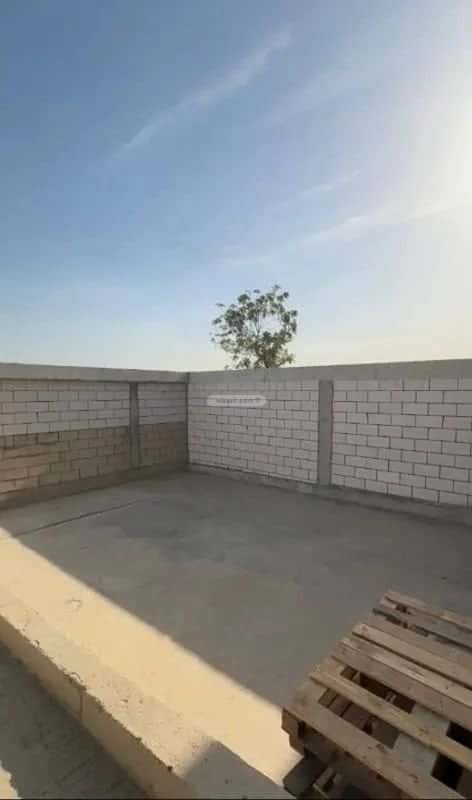 مستودع  في السروات 14