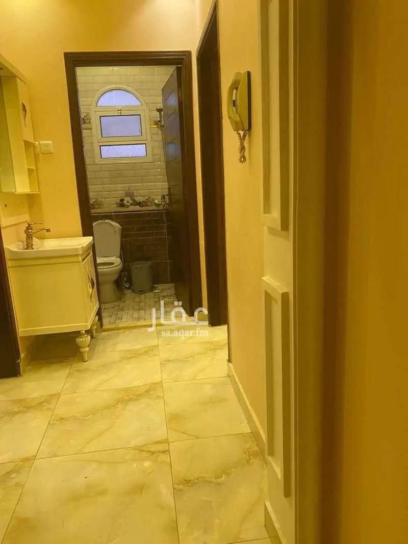 شقة 4 غرف في البحيرات 12