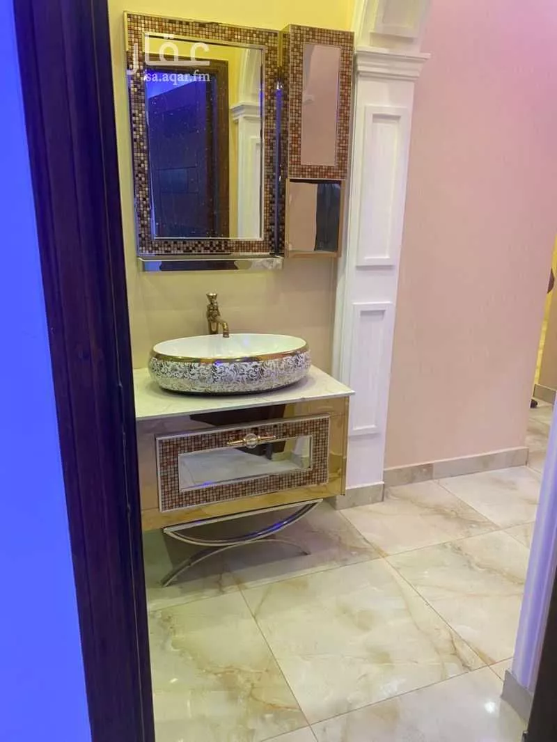 شقة 4 غرف في البحيرات 7