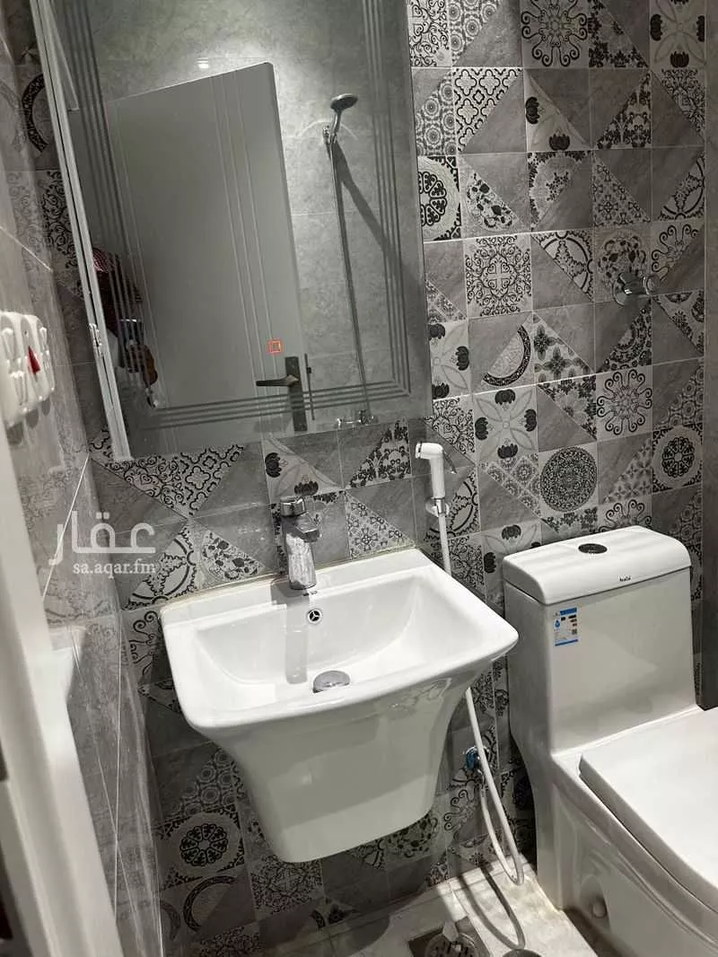 شقة 4 غرف في الهجرة 5