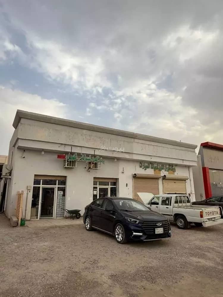 shop in Al Rawabi, Madinah 2