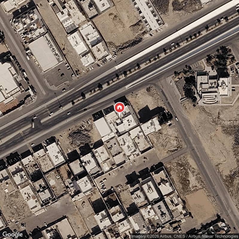 shop in Al Rawabi, Madinah 4